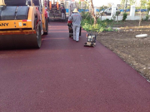 热拌彩色沥青路面施工指南